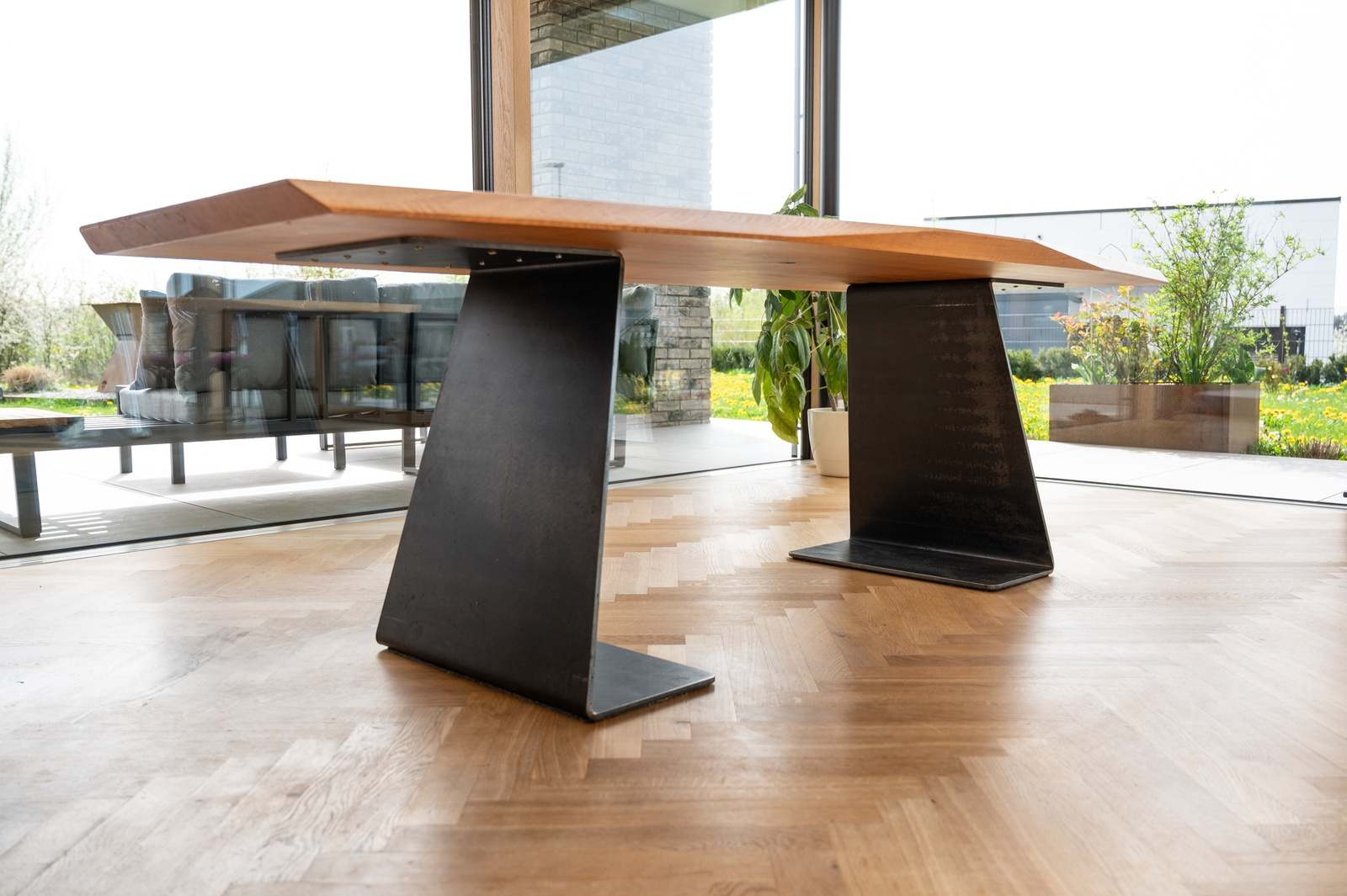 home artworks Esszimmer-Tisch