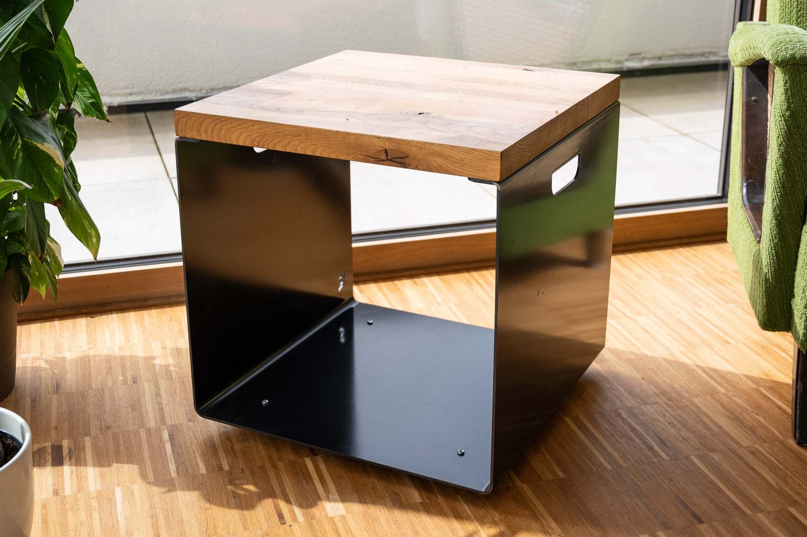 home artworks Beistelltisch