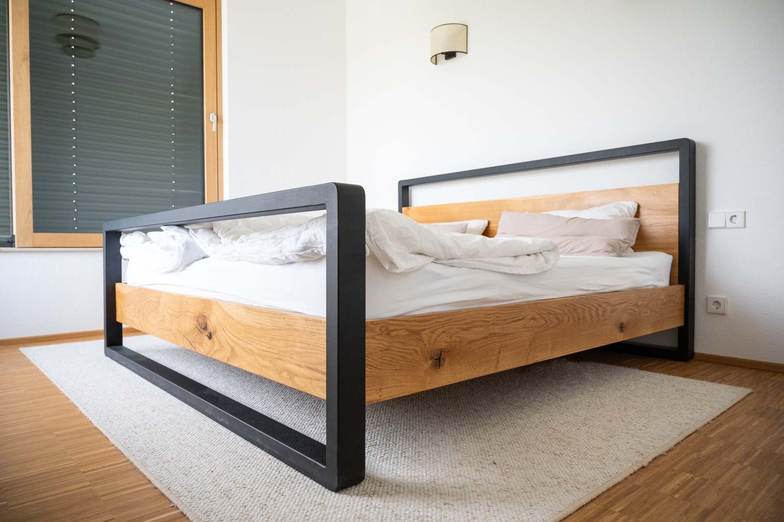 home artworks Bett Schlafzimmer